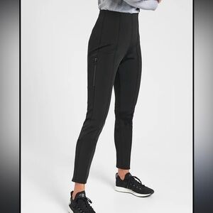 Athleta size 0 Glacier Snow black skinny pants in excellent like-new condition
